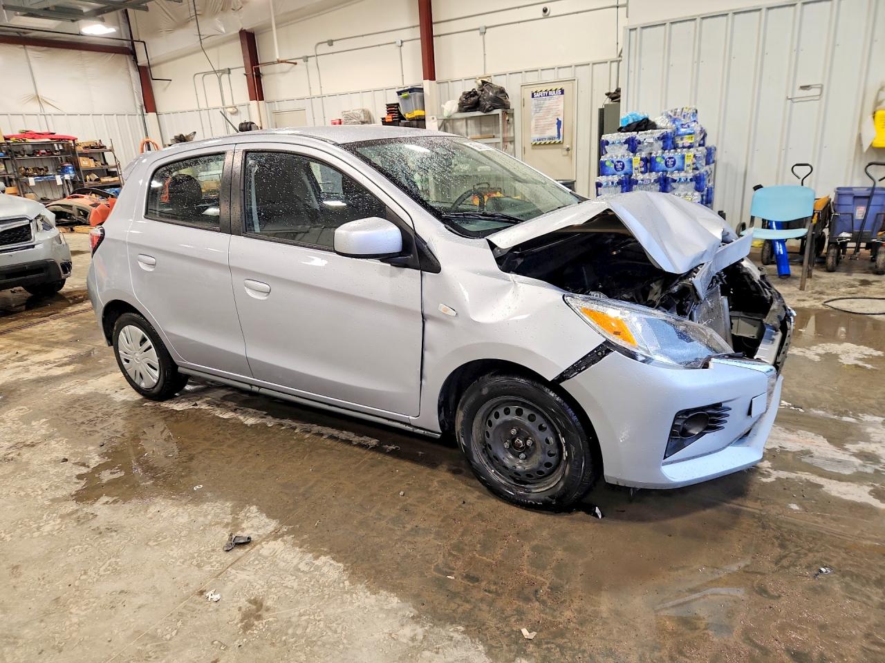 Mitsubishi Mirage Es