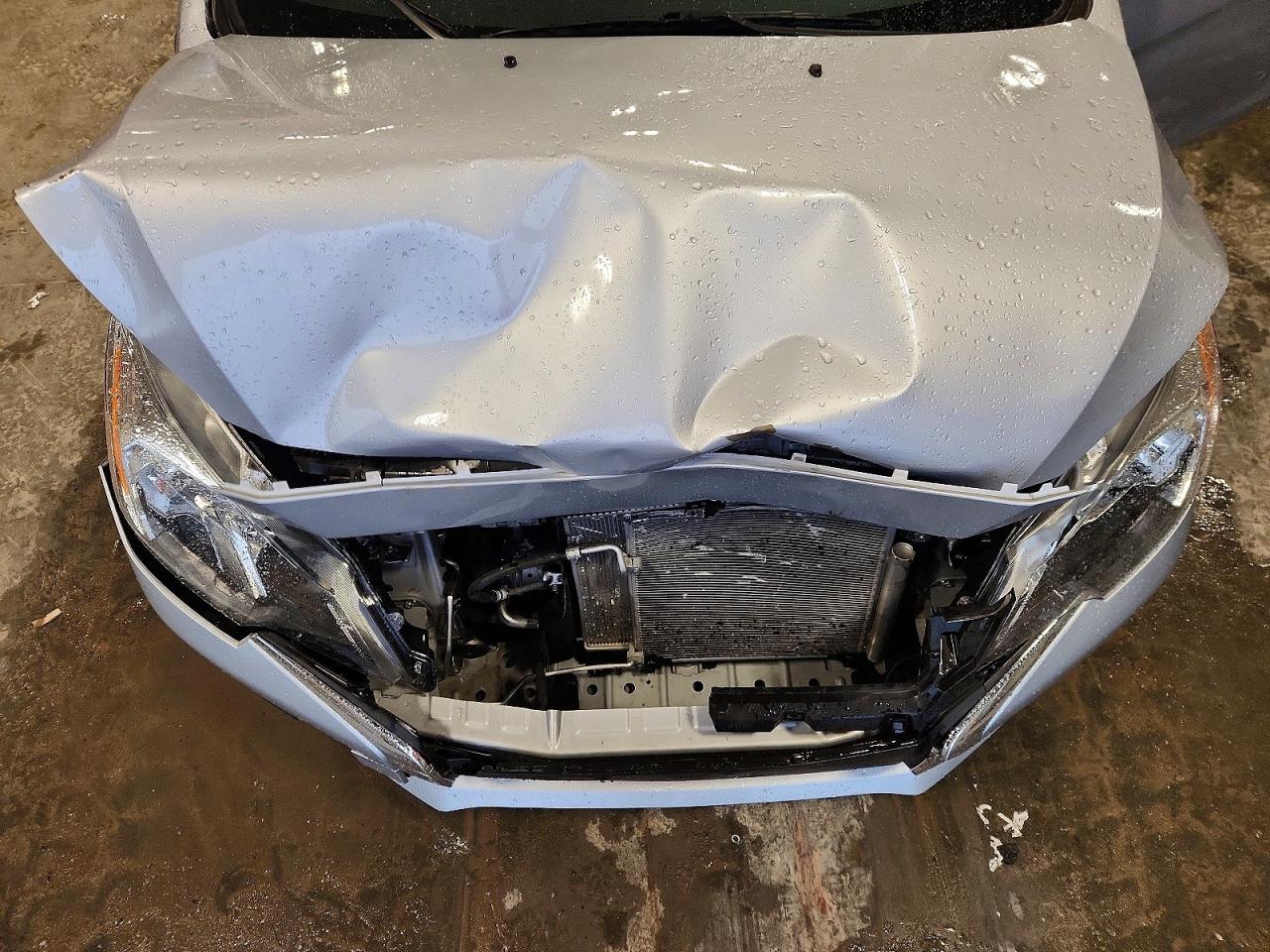 Mitsubishi Mirage Es