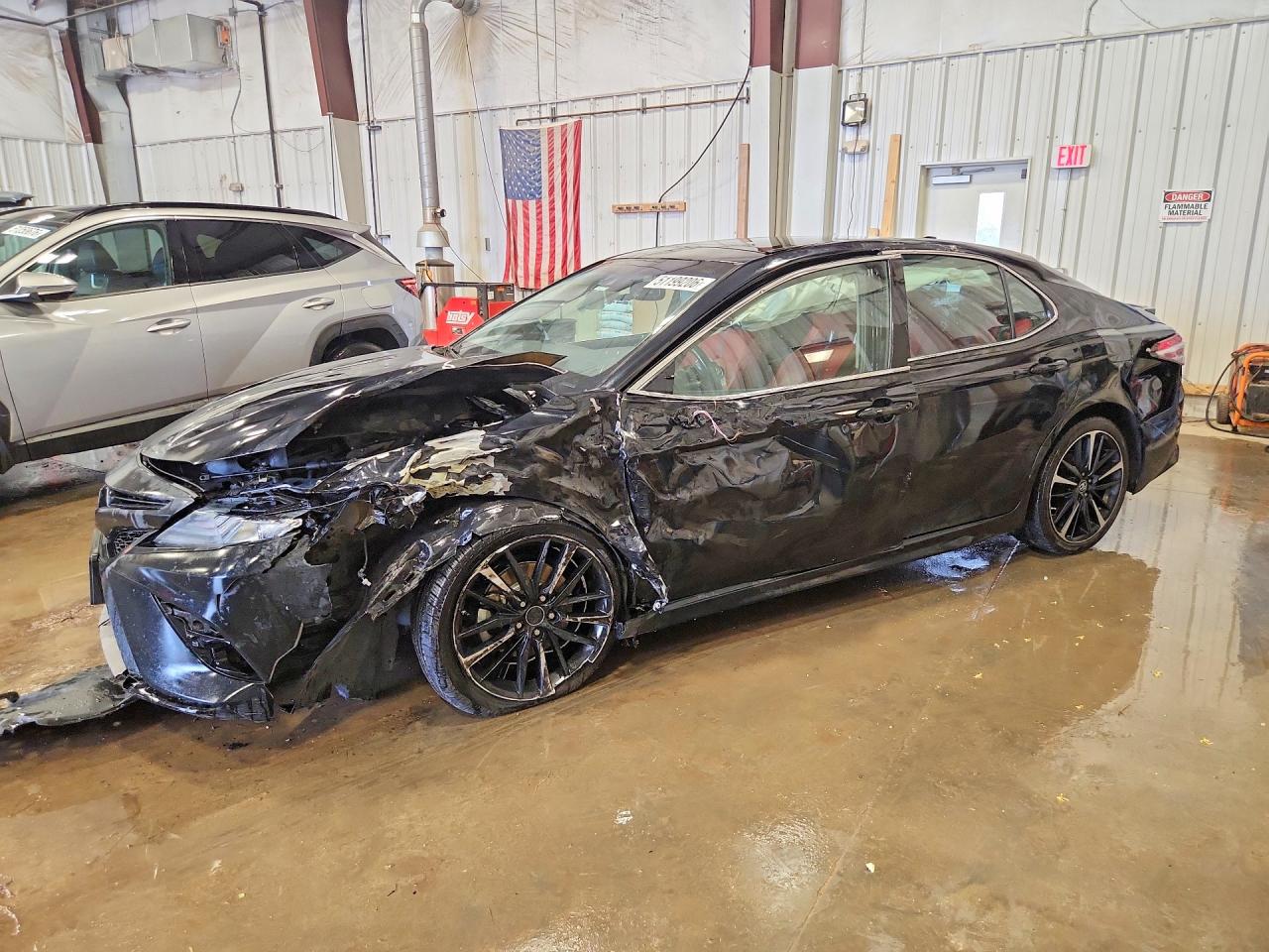 Salvage Toyota Camry Image
