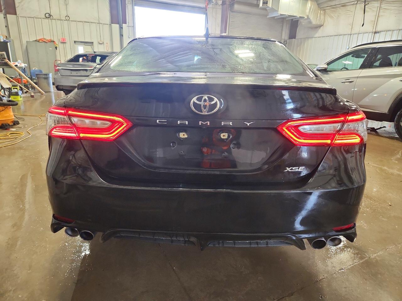 Toyota Camry Xse V6