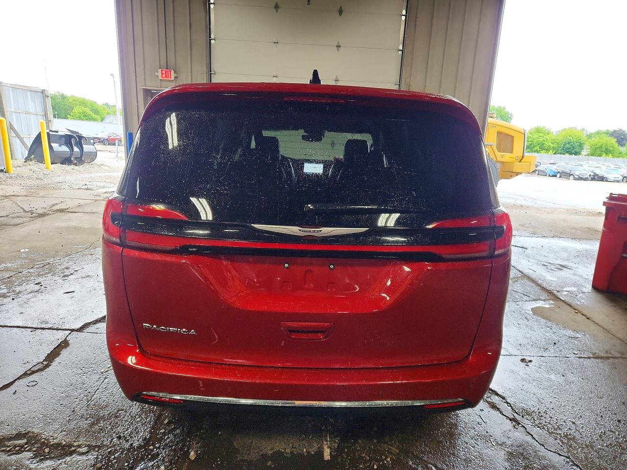 Chrysler Pacifica Select
