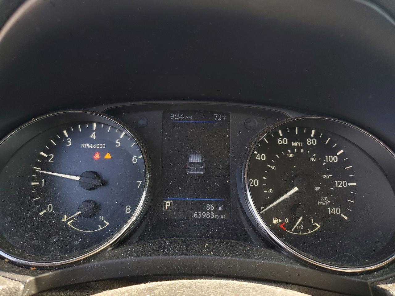 Nissan Rogue S