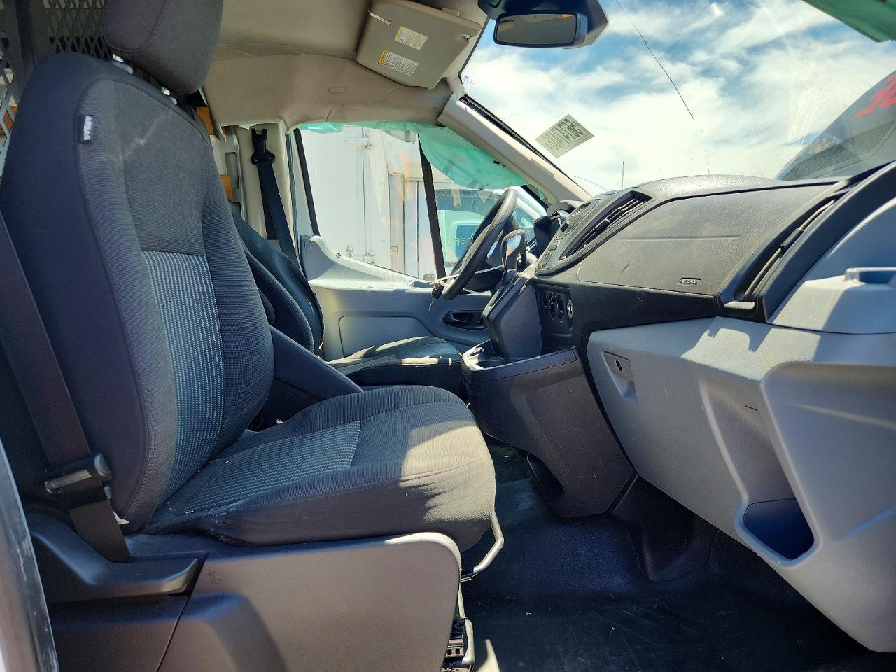Ford Transit T-250
