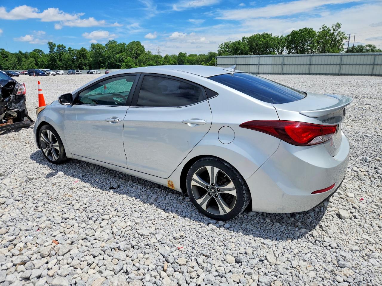 Hyundai ELANTRA Sport