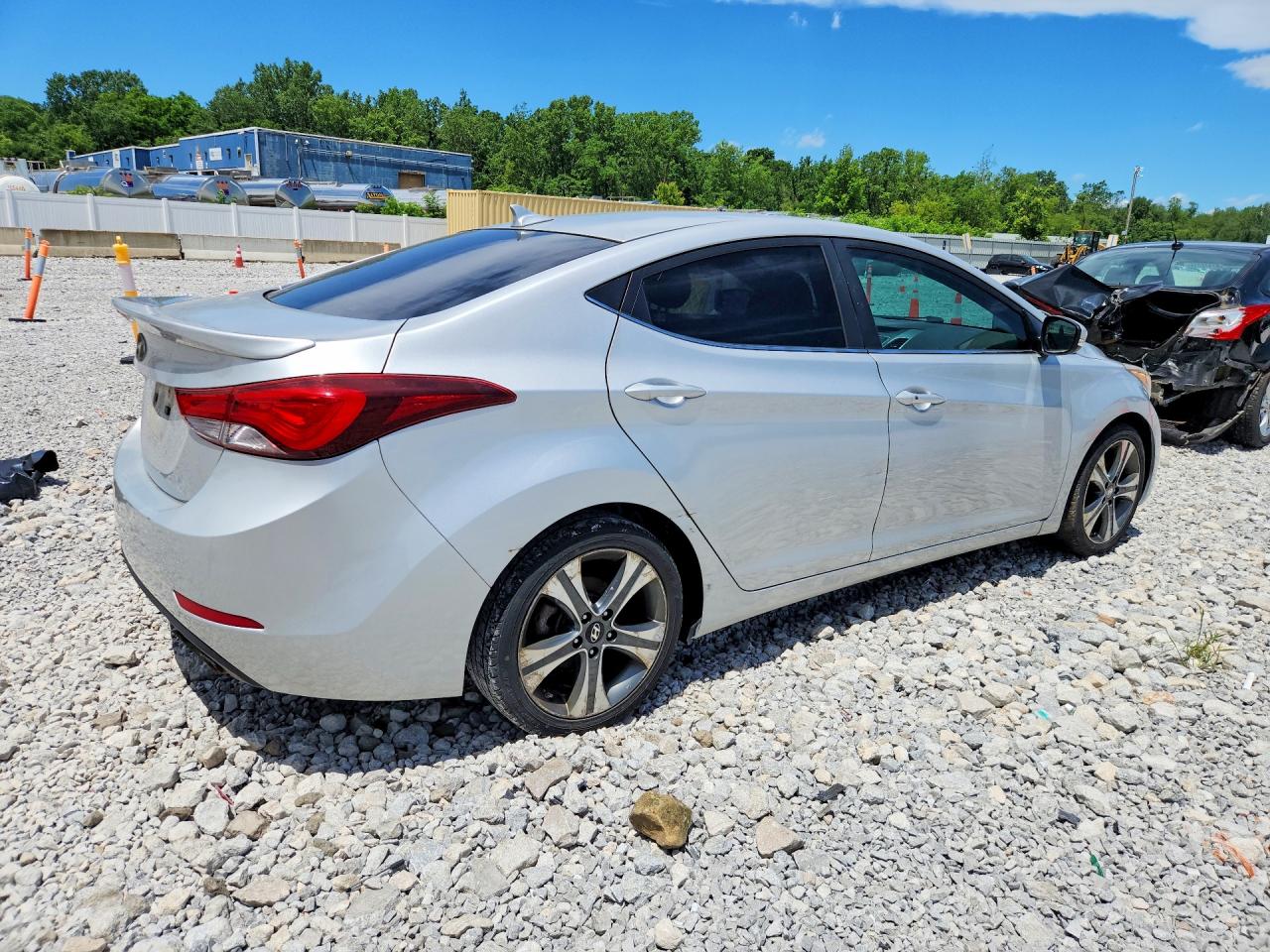 Hyundai ELANTRA Sport