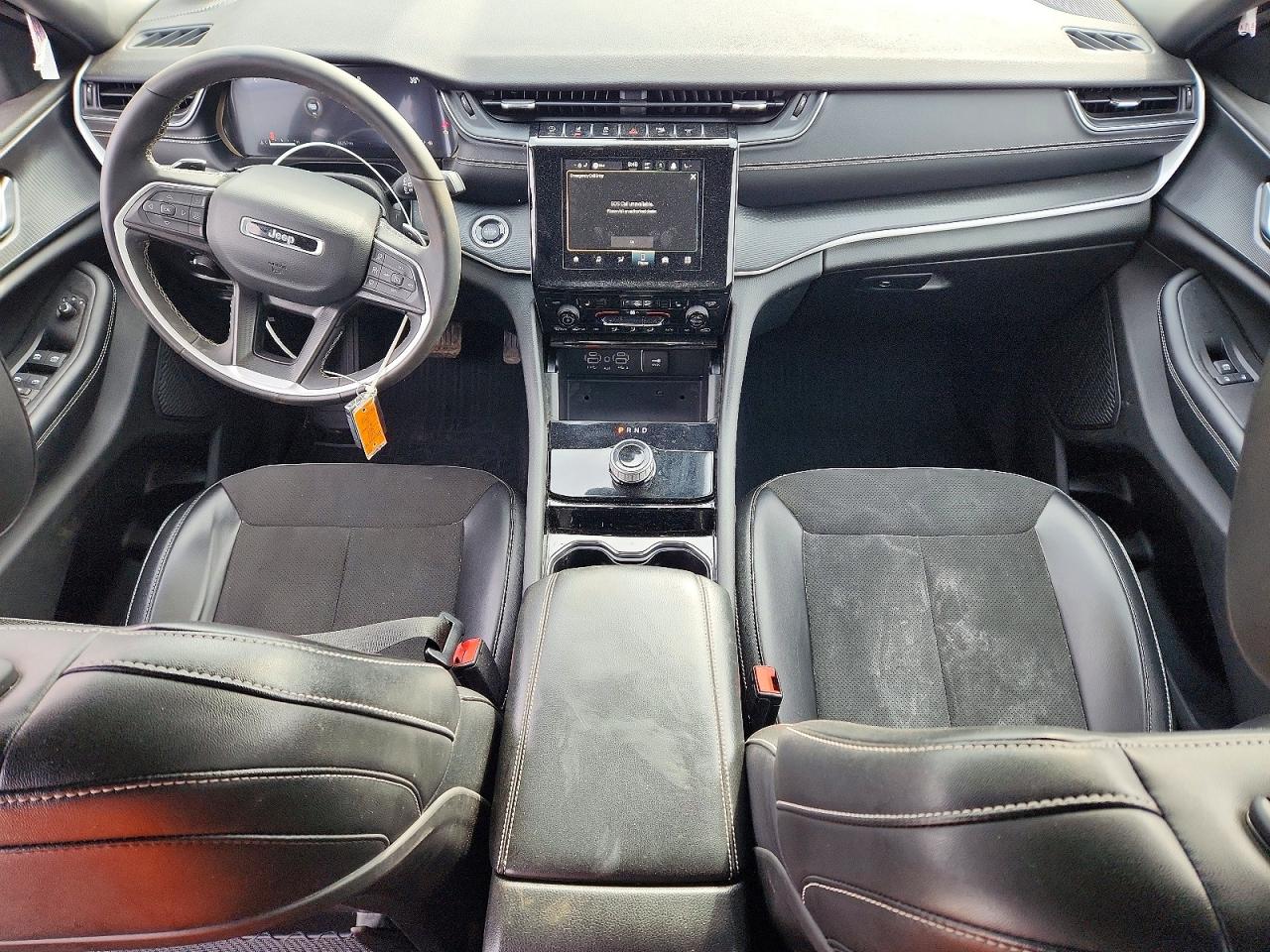 Jeep Grand Cherokee Laredo