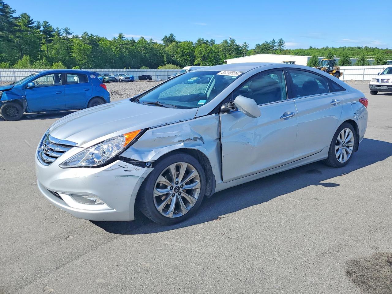 Salvage Hyundai SONATA Image