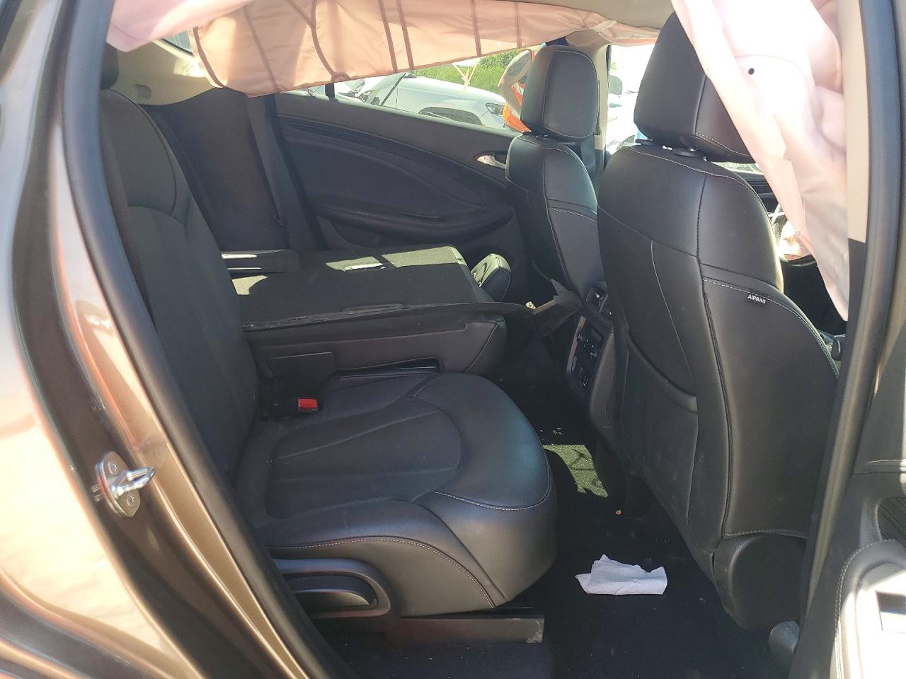 Buick Envision Essence