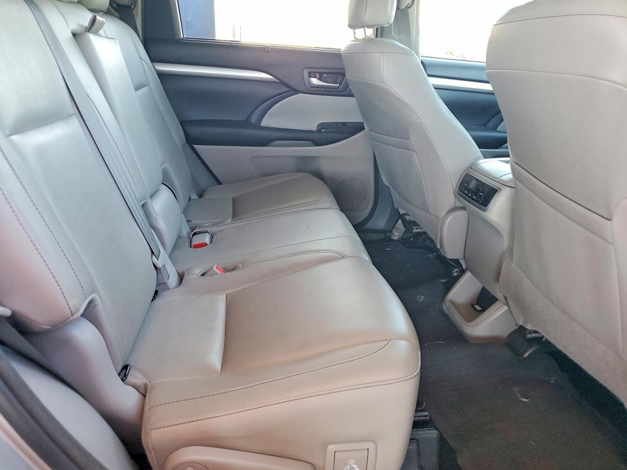Toyota Highlander Xle