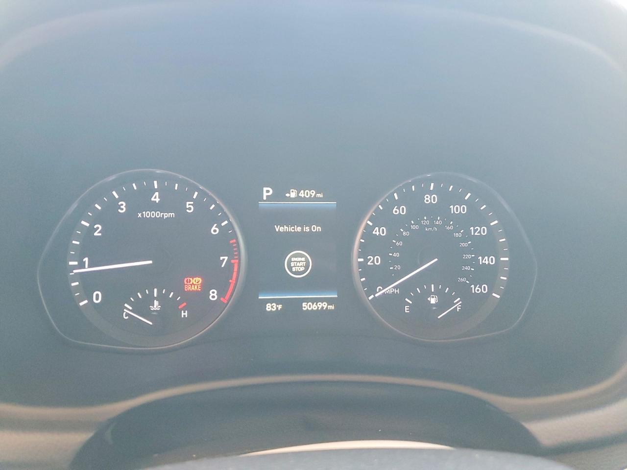 Hyundai ELANTRA Base