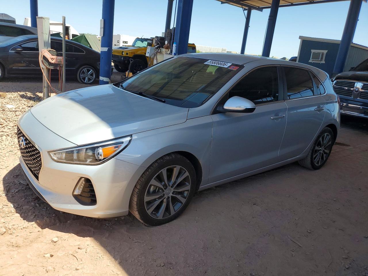 Salvage Hyundai ELANTRA Image