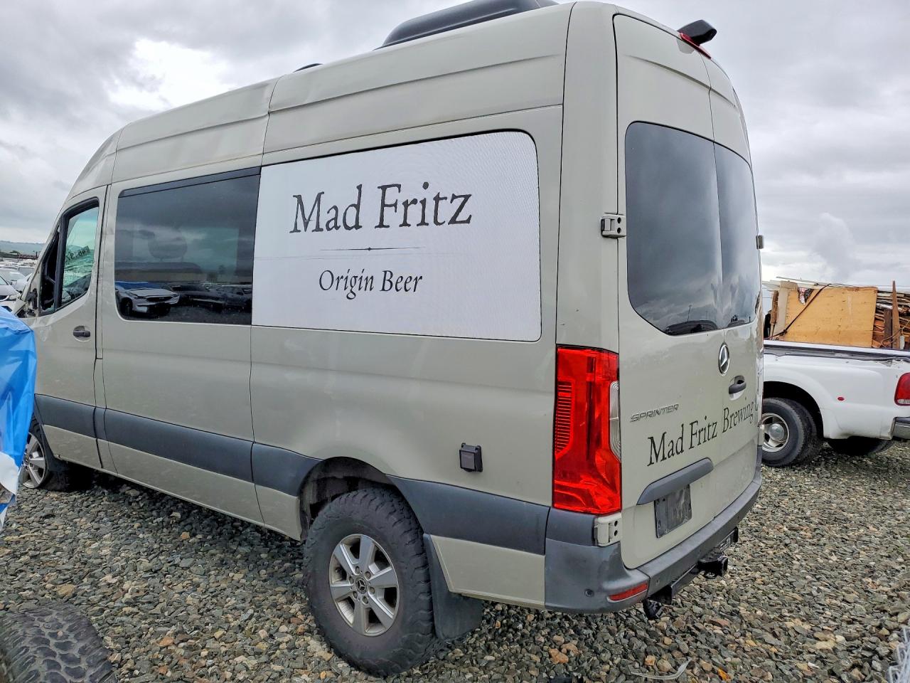 Mercedes-Benz Sprinter 2500