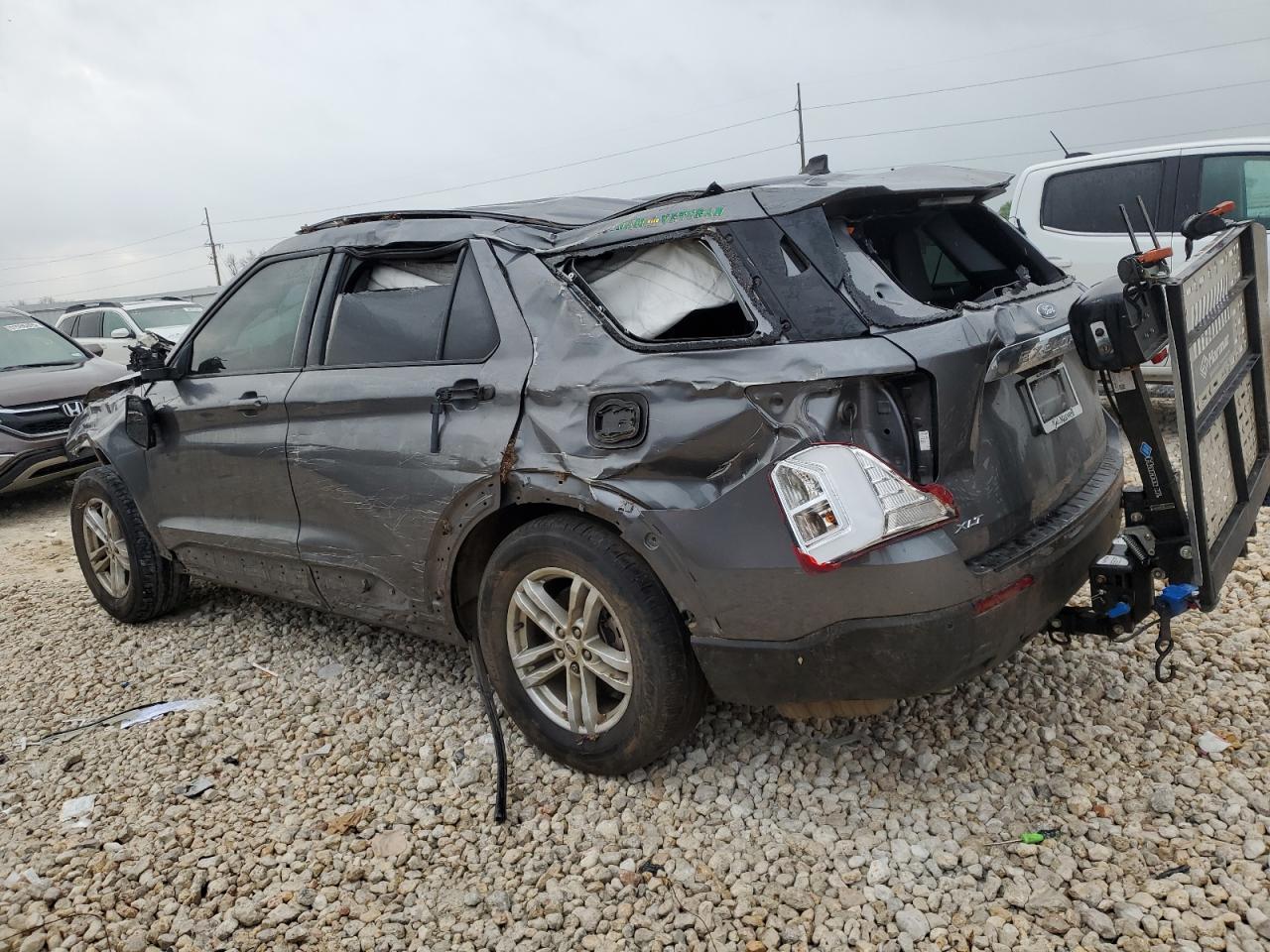 Ford Explorer Xlt