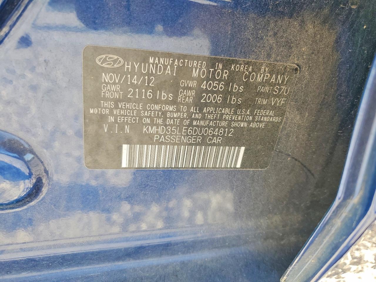 Hyundai ELANTRA Base