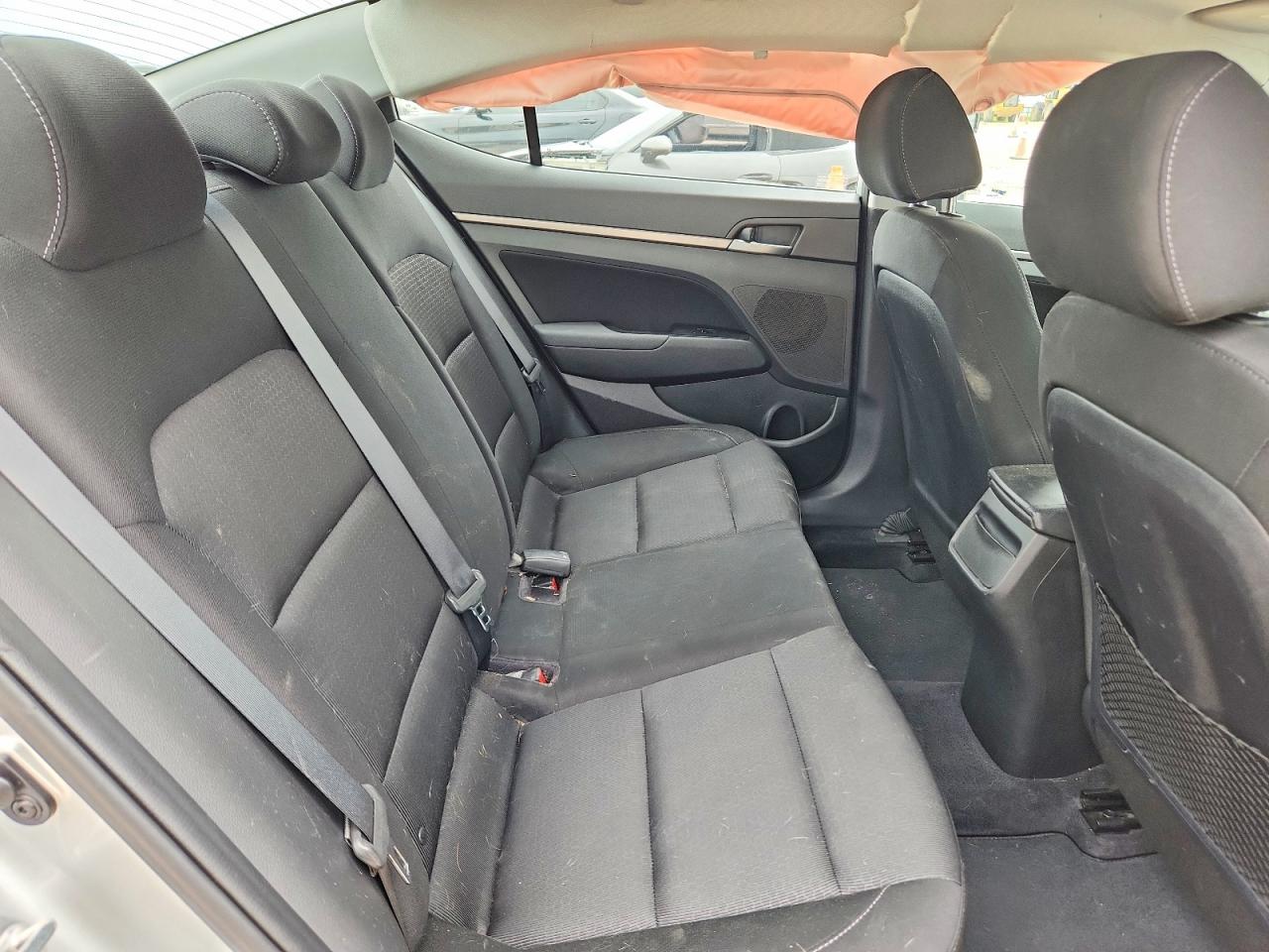 Hyundai ELANTRA Value Edition