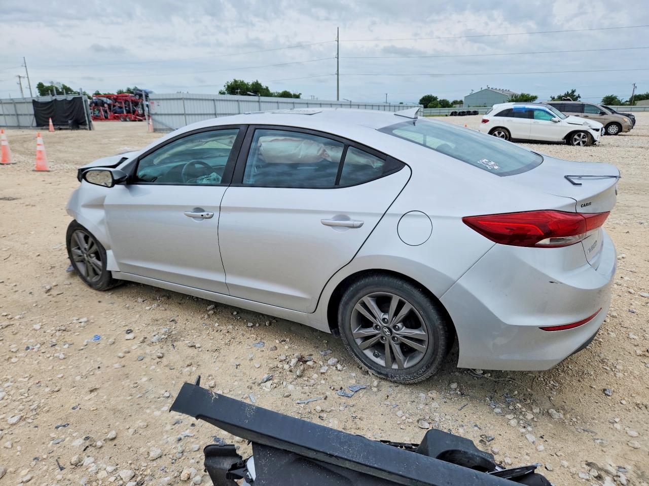 Hyundai ELANTRA Value Edition