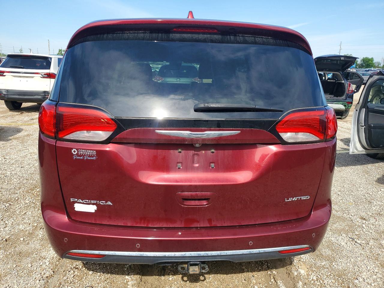 Chrysler Pacifica Limited