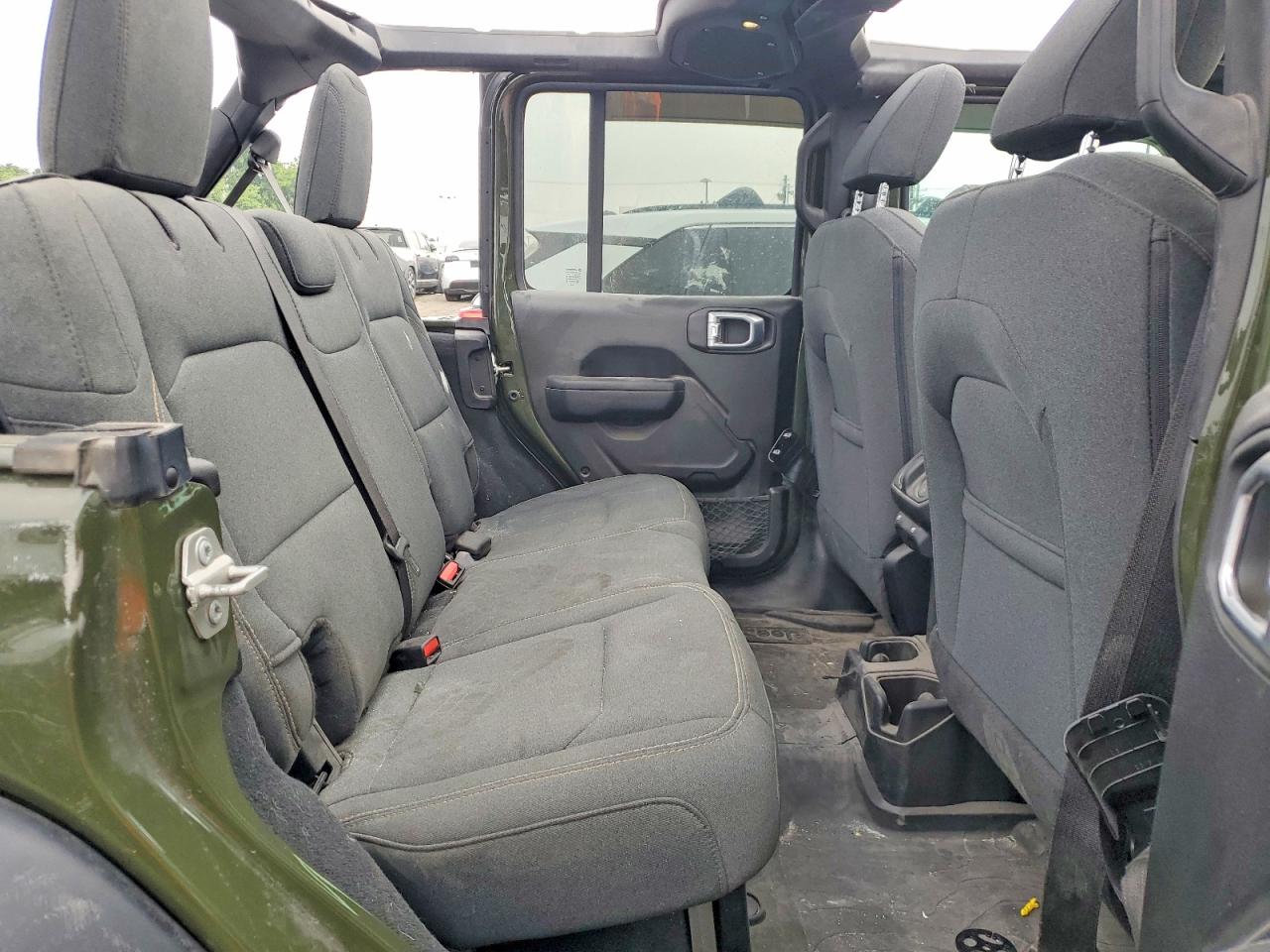 Jeep Wrangler Sport