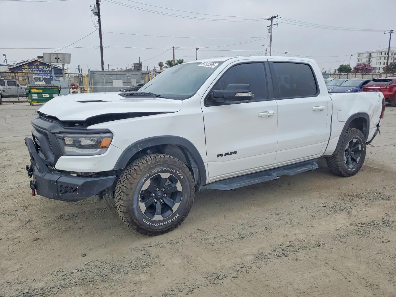 Salvage Ram 1500 Image