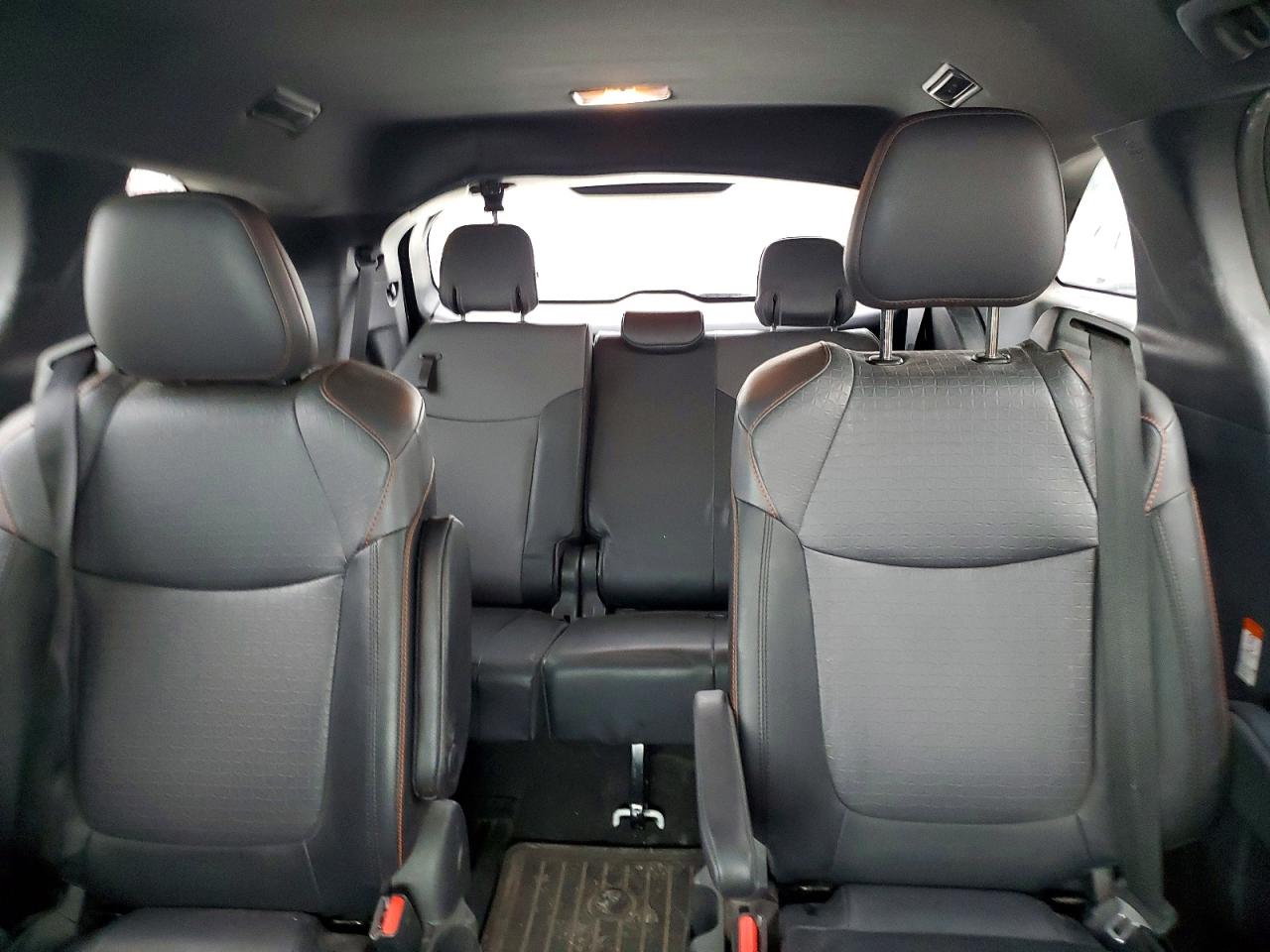 Toyota Sienna Xse 7-passenger