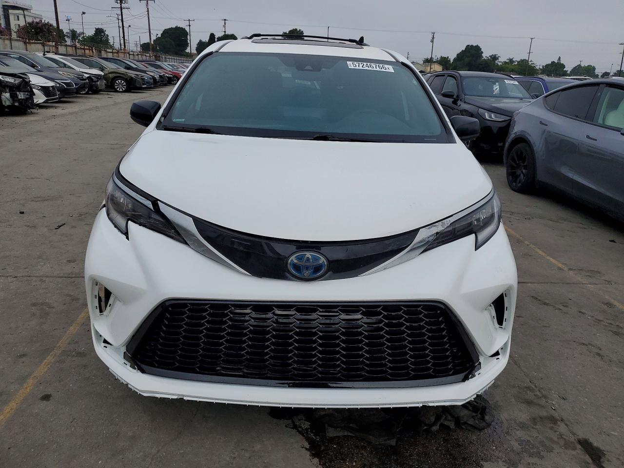 Toyota Sienna Xse 7-passenger