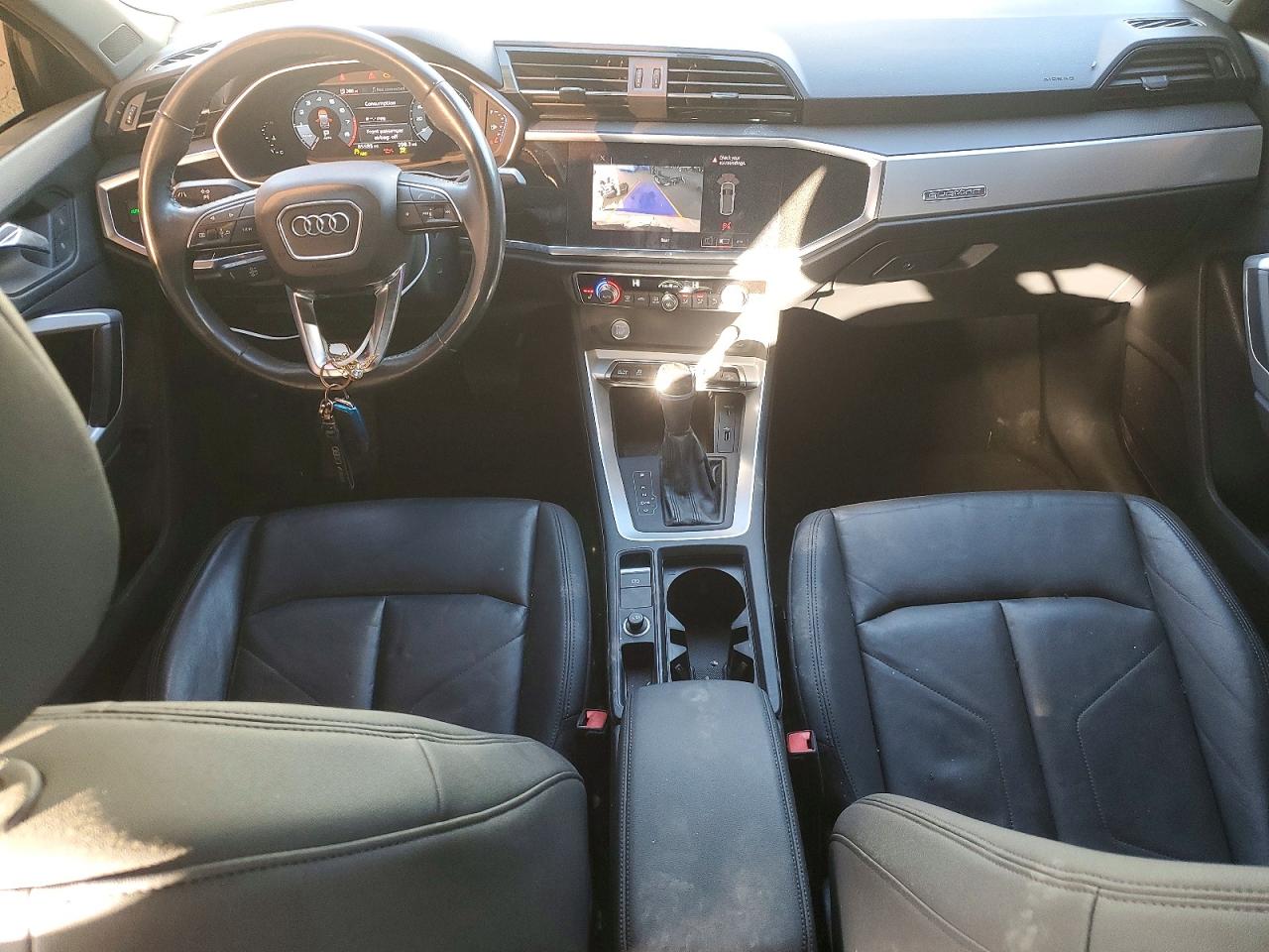 Audi Q3 Premium