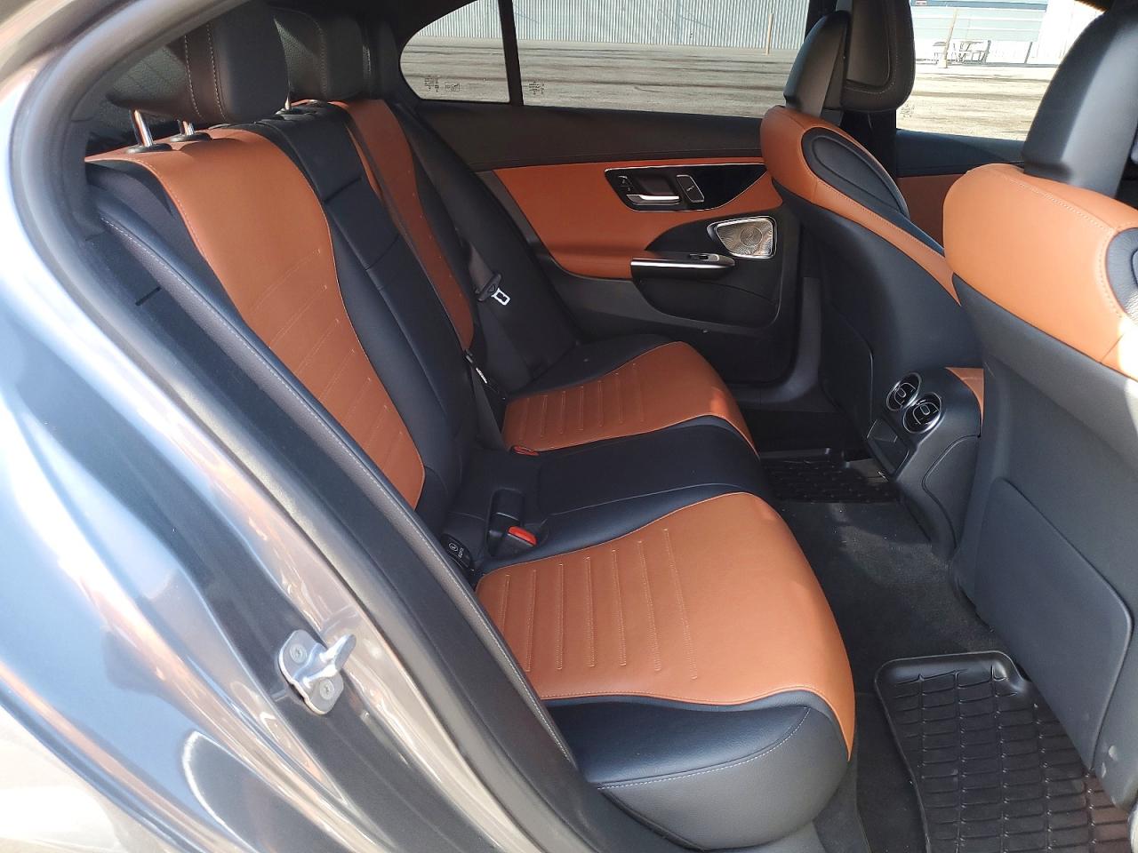 Mercedes-Benz C-Class 300 4matic