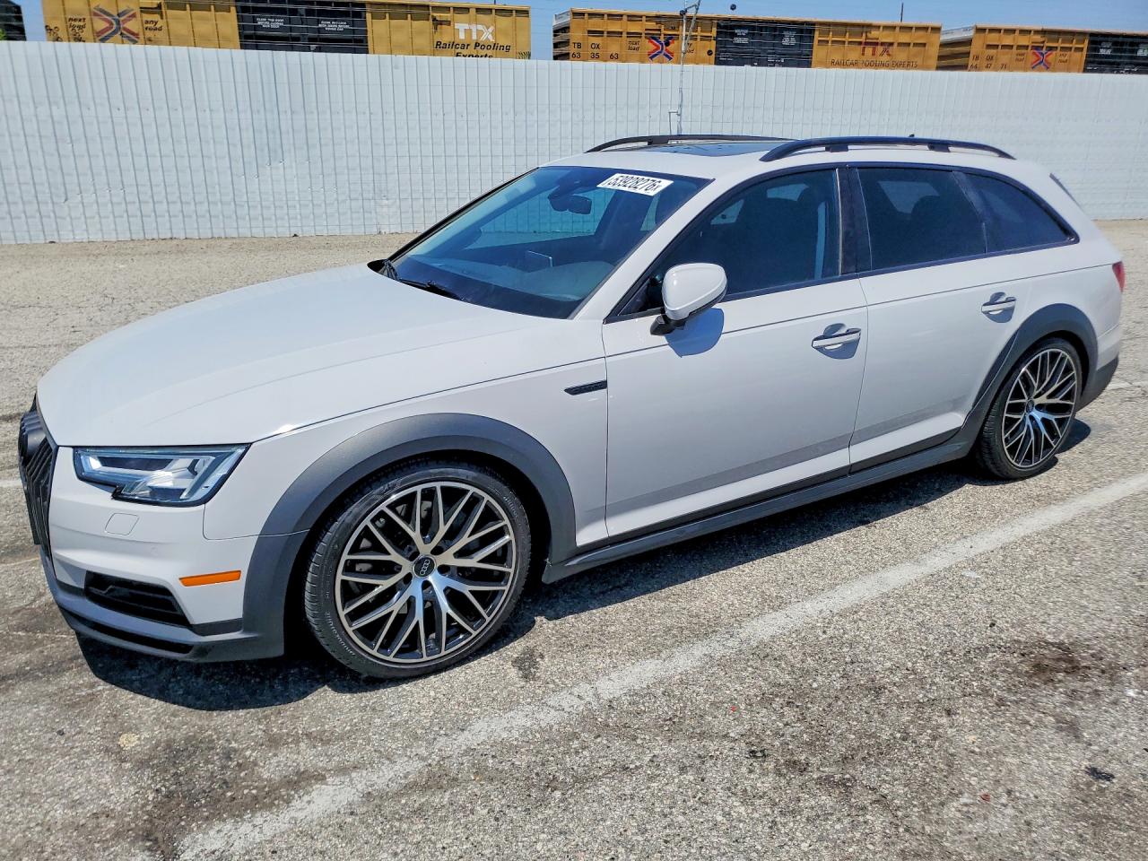 Salvage Audi A4 Image