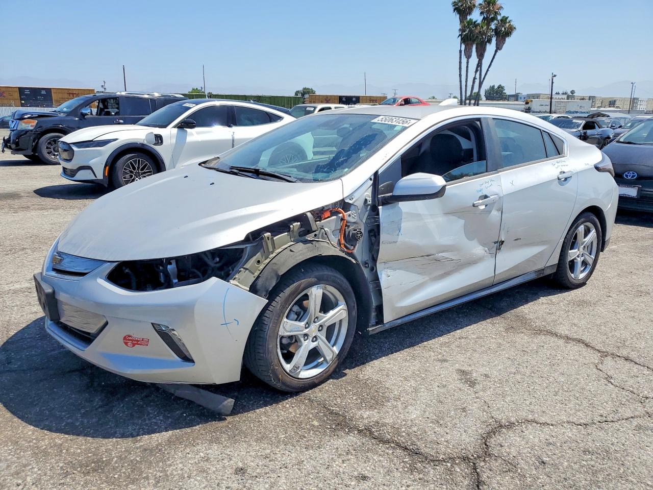 Salvage Chevrolet Volt Image