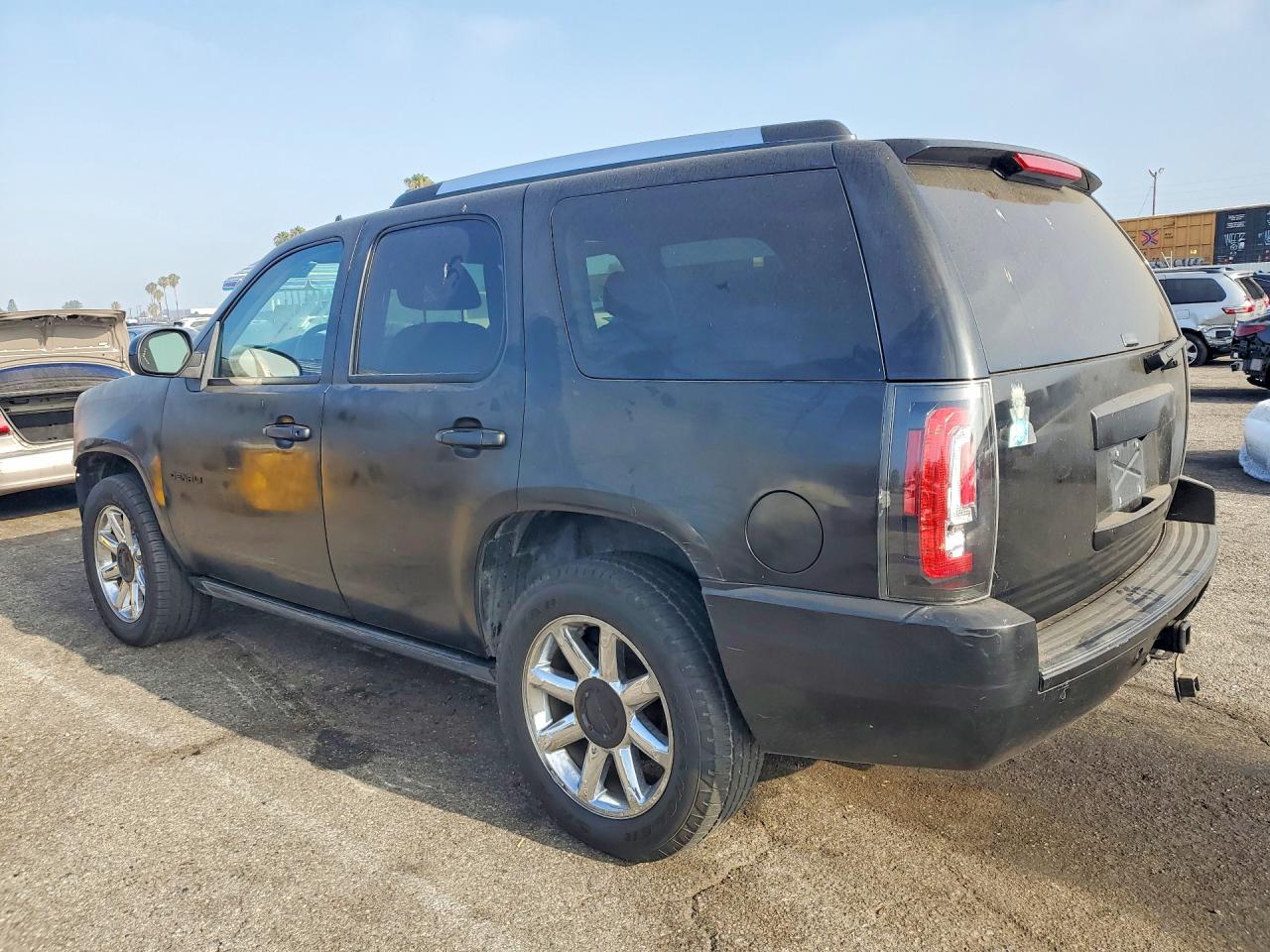 GMC Yukon Denali