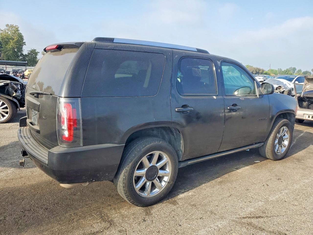 GMC Yukon Denali