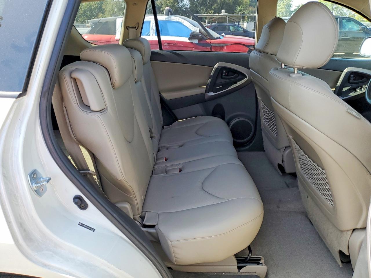Toyota RAV4 Limited