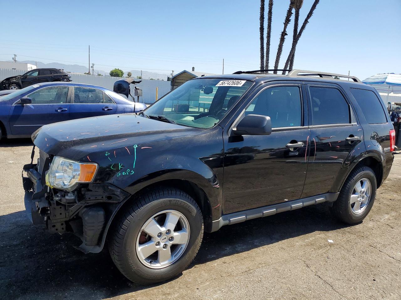 Salvage Ford Escape Image