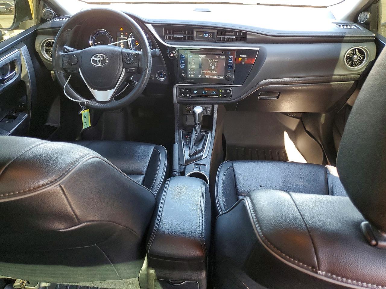 Toyota Corolla Xle