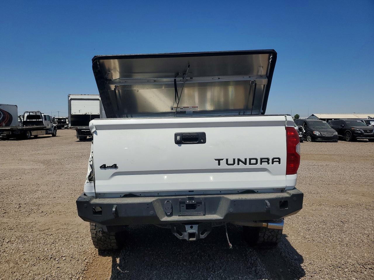 Toyota Tundra Sr5