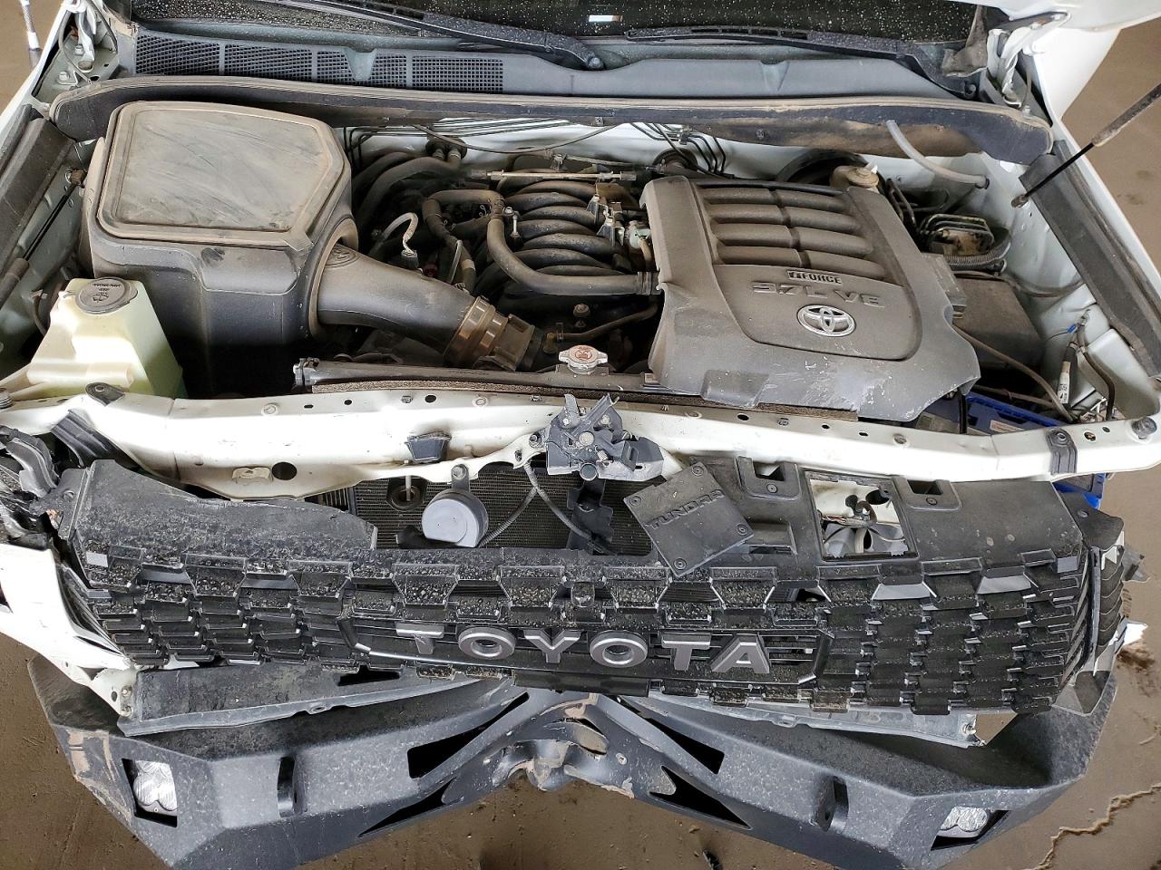 Toyota Tundra Sr5