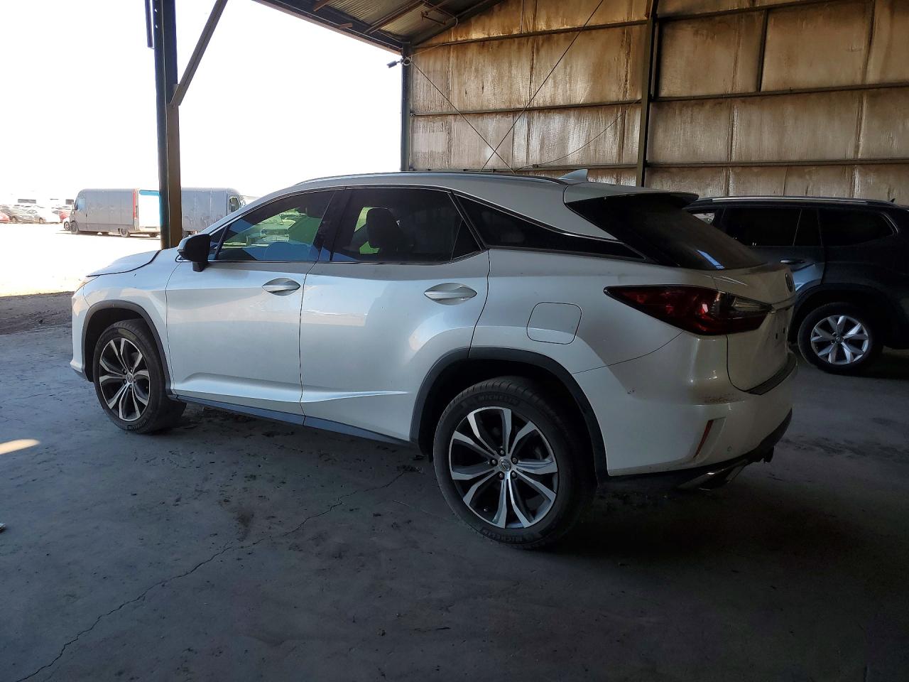 Lexus RX Base