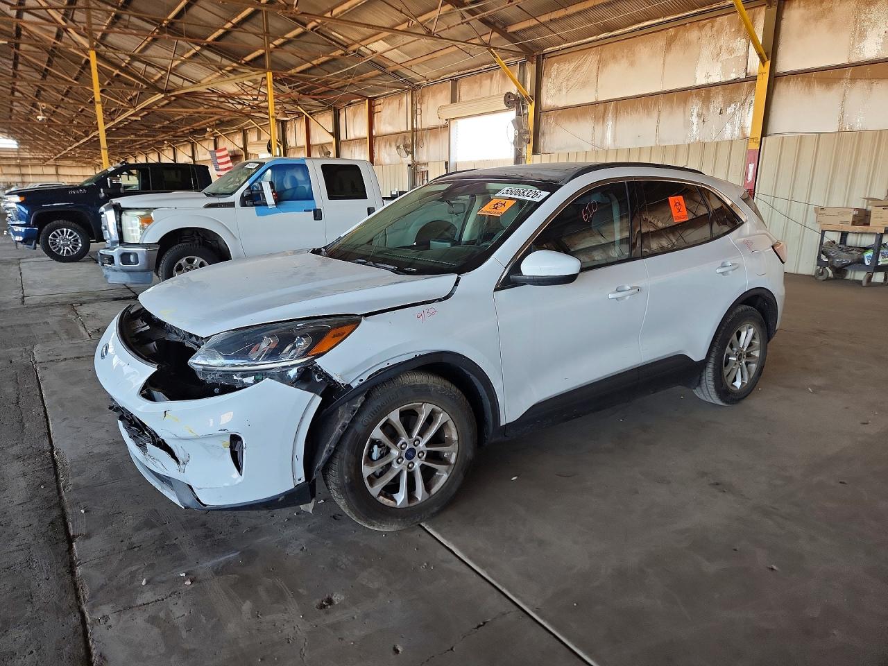 Salvage Ford Escape Image