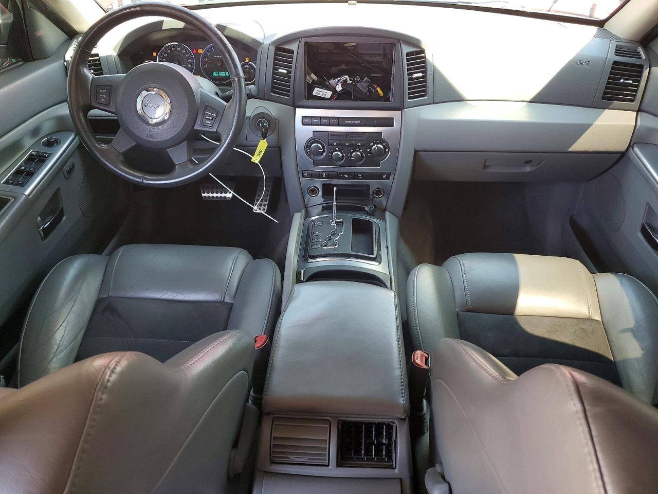 Jeep Grand Cherokee Srt-8