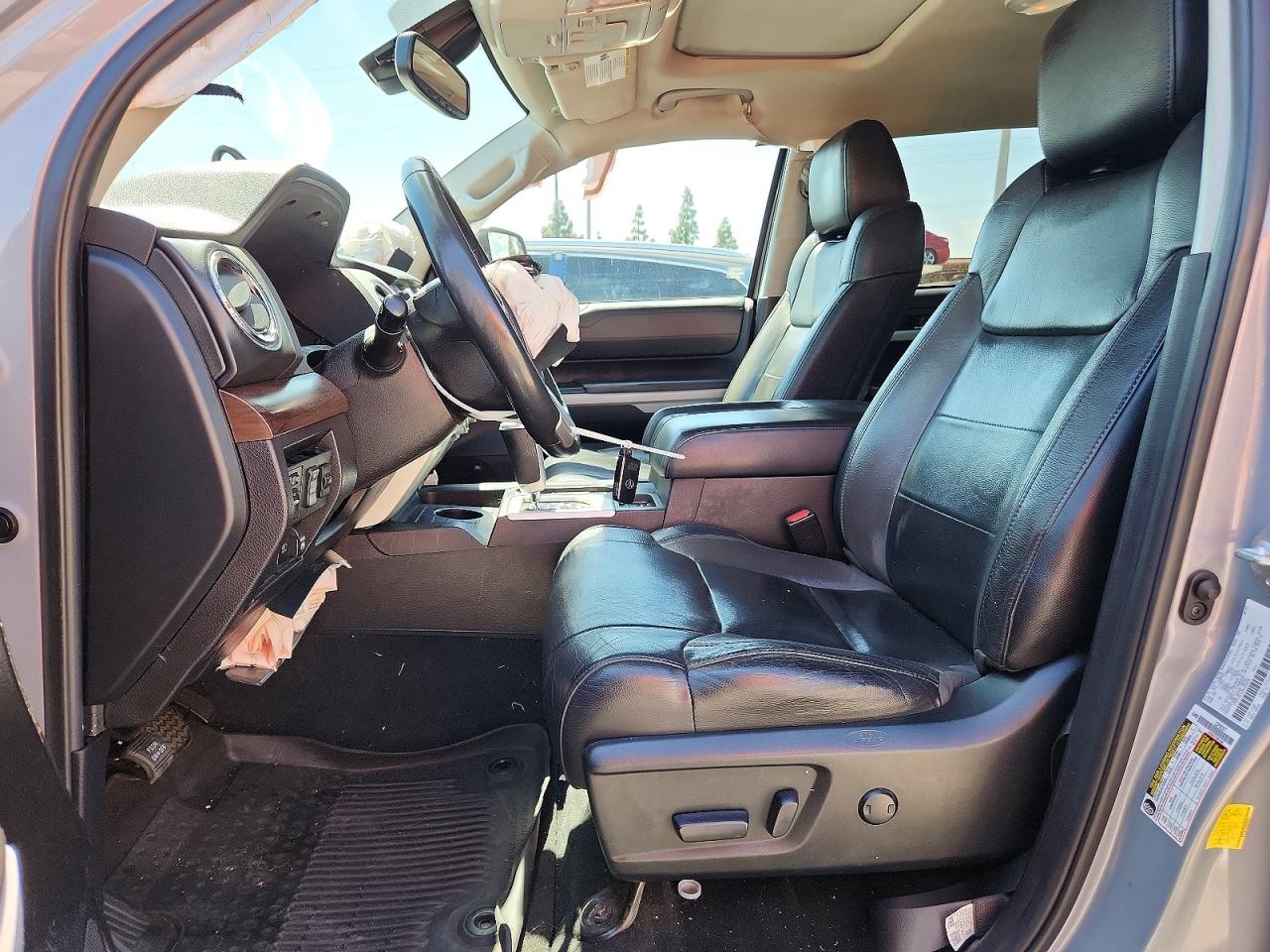 Toyota Tundra Crewmax Limited