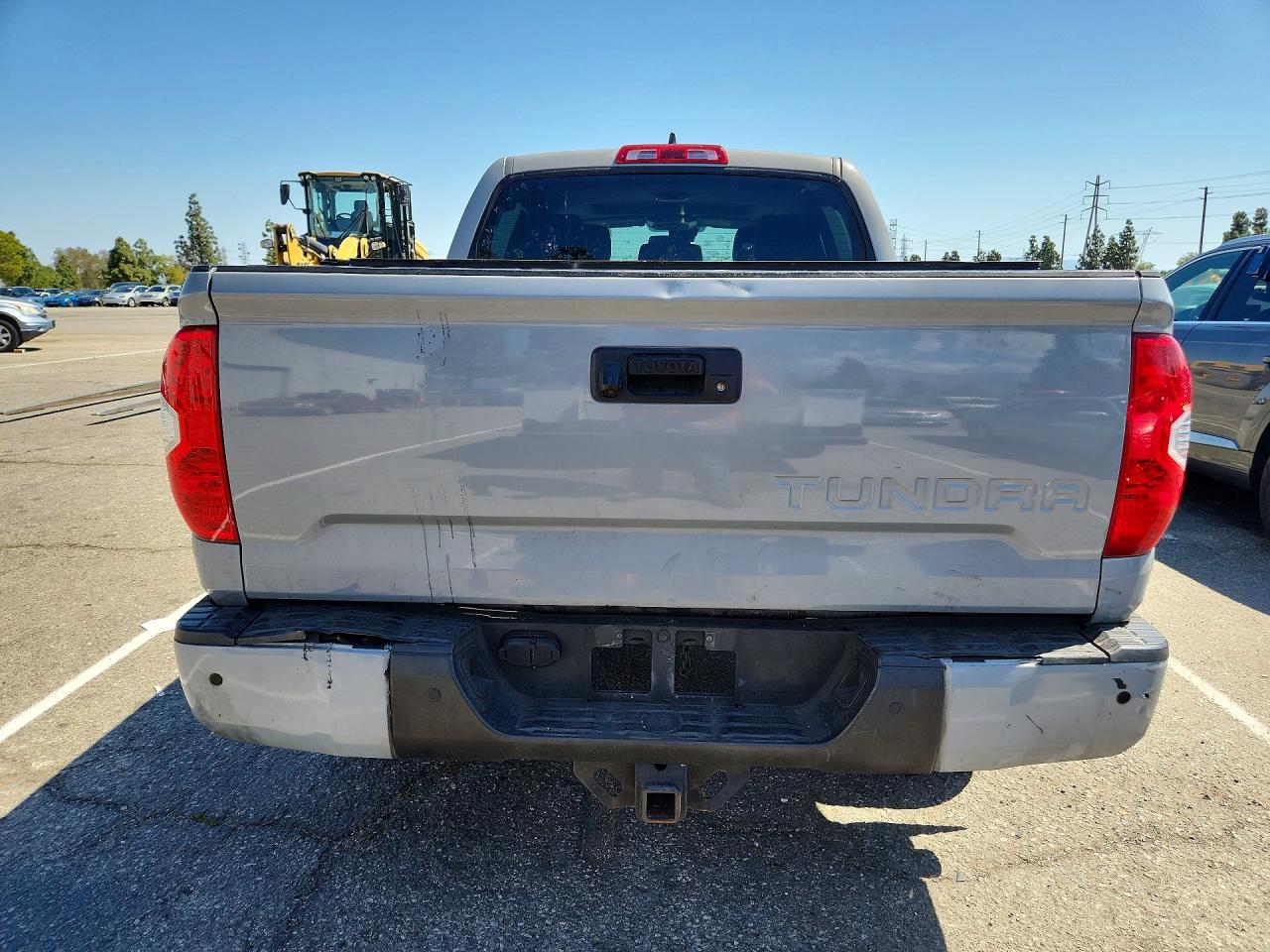 Toyota Tundra Crewmax Limited