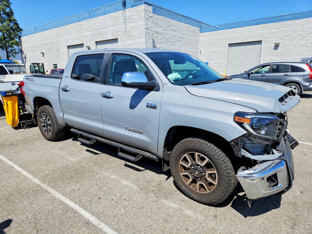 Toyota Tundra Crewmax Limited