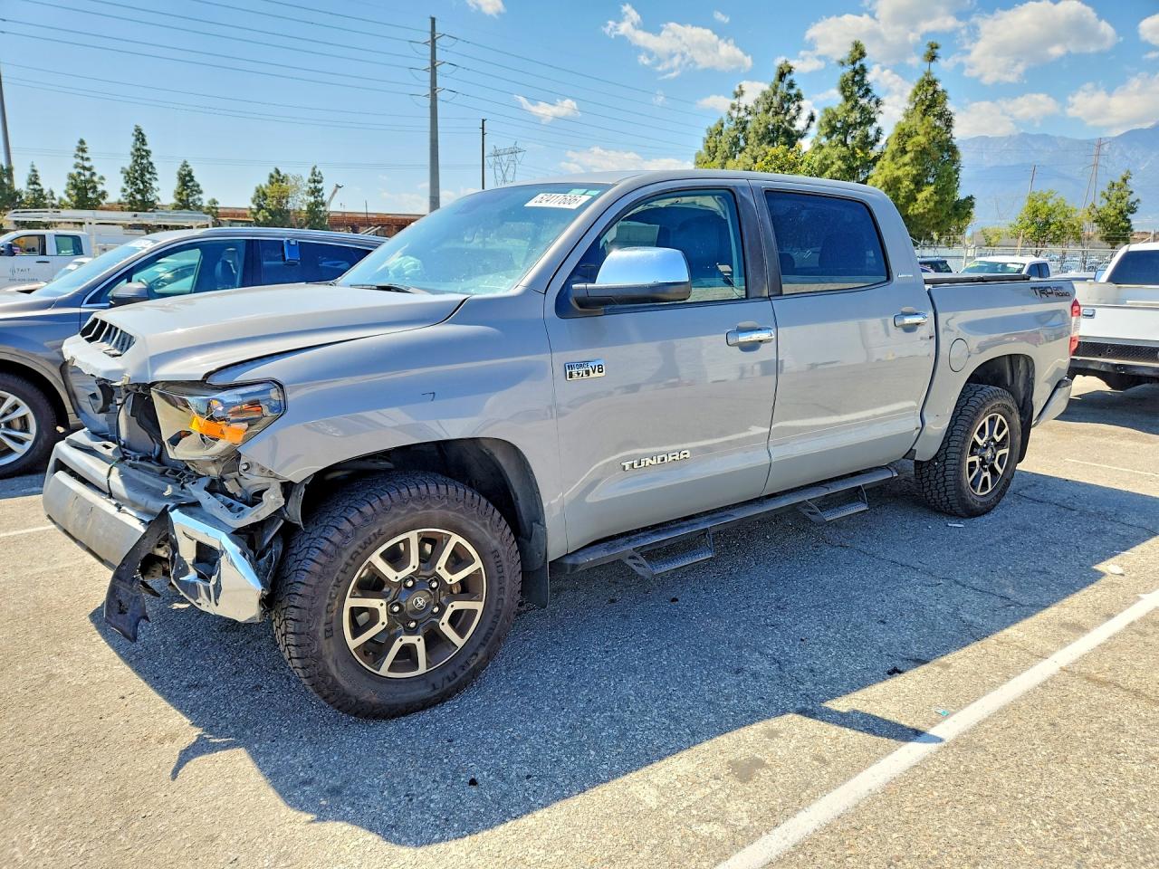 Salvage Toyota Tundra Image