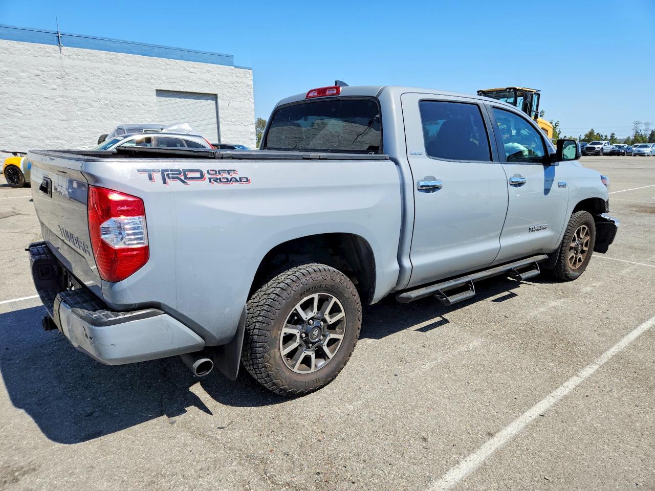 Toyota Tundra Crewmax Limited
