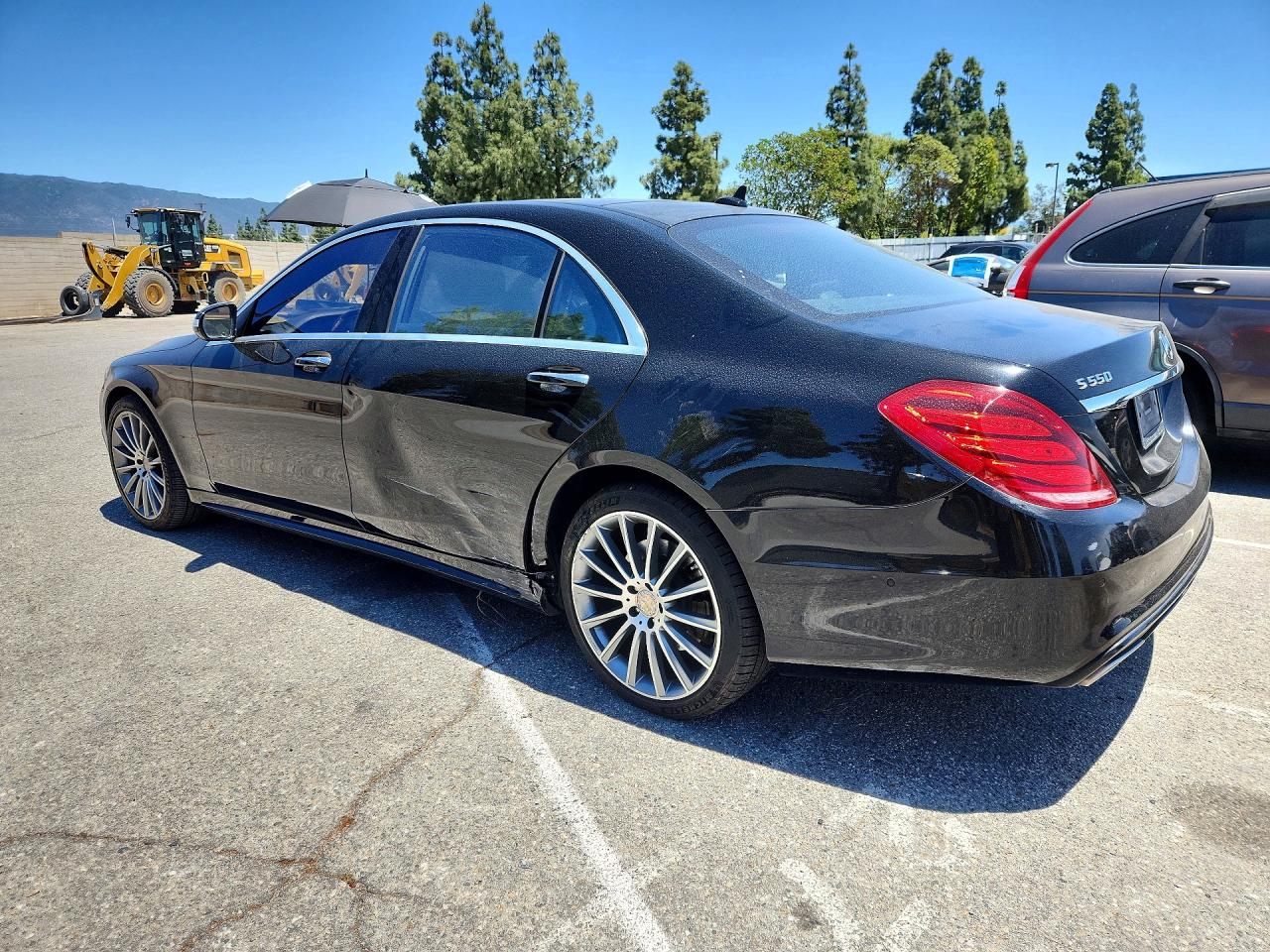 Mercedes-Benz S-Class 550