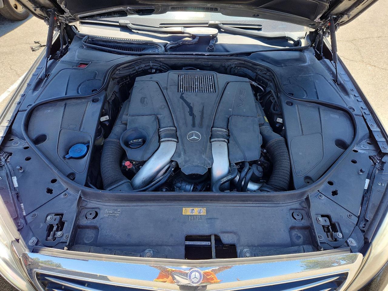Mercedes-Benz S-Class 550
