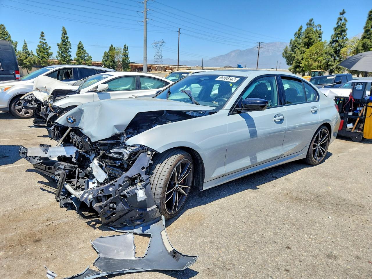 Salvage BMW 3 Series Image