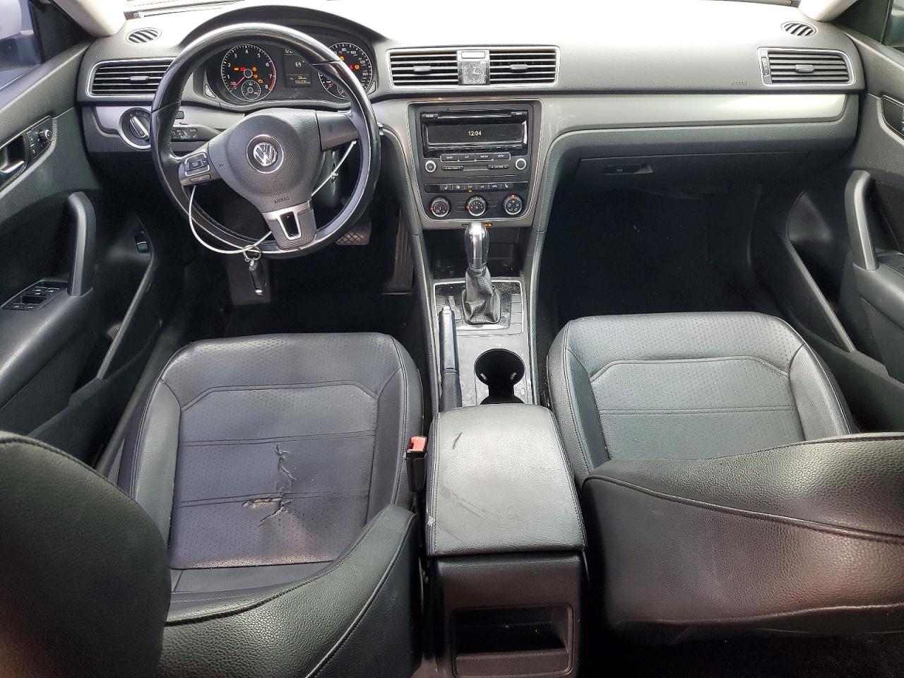 Volkswagen Passat S