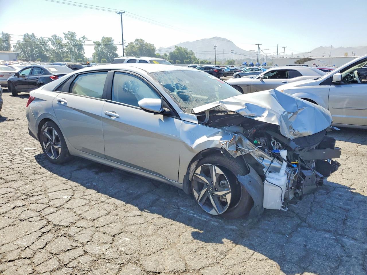 Hyundai ELANTRA Sel