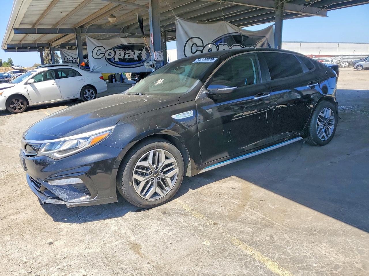 Salvage Kia Optima Image